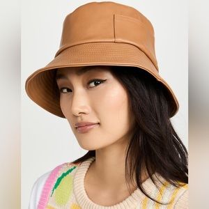 Lack Of Color
Vegan Leather Wave Bucket Hat